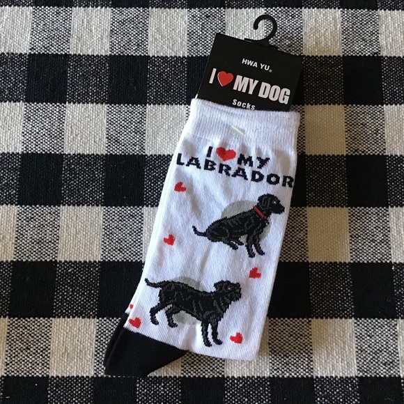 NWT HWA YU Women I ❤️ My LABRADOR Dog Crew Socks Size 9-11 - Picture 1 of 2